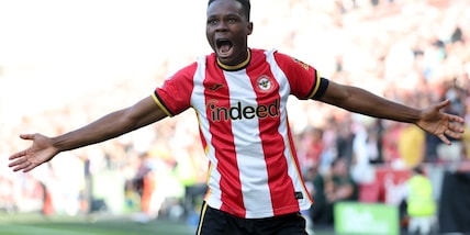 De Zerbi crolla all’esordio: super Kayode, Tottenham ko 3-0! Disastro United, vincono Everton e Leeds