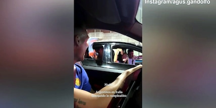 Inter, festa di compleanno in strada dei tifosi argentini per Lautaro Martinez