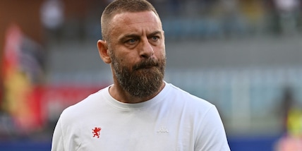 “Genoa alla pari del Napoli”, De Rossi verso la Lazio: “Hanno un giocatore più unico che raro”