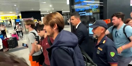 Roma, l'arrivo nella capitale di De Roon