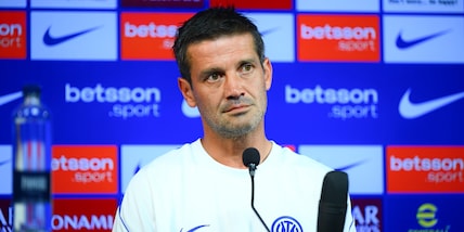 Chivu, stoccata a Juve e Milan nella conferenza di Inter-Napoli: "Scontri diretti? Sono finite..."