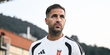 "Se sbagli ti ammazzano", Fabregas e il Como da Champions: "Che vuol dire esperienza?"