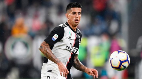 Cancelo sempre più vicino al City. E la Juve va su...