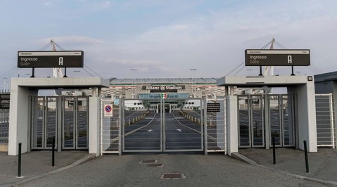 Rimborso biglietti per abbonati e tifosi: come funziona e chi ha diritto