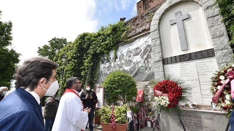 Grande Torino, sul colle di Superga un vuoto irreale