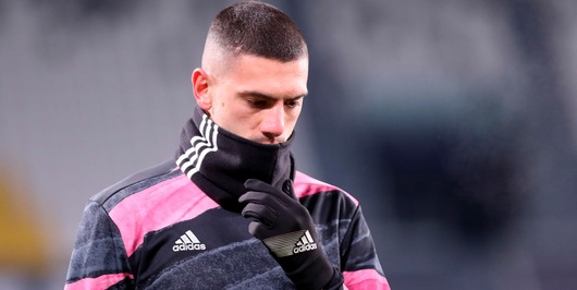 Juve, Demiral positivo al Covid. Torna a Torino?