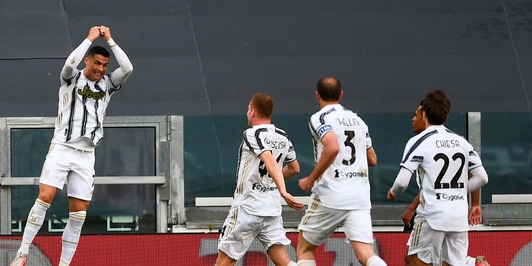 Cristiano Ronaldo, per ora resta alla Juve al 60%