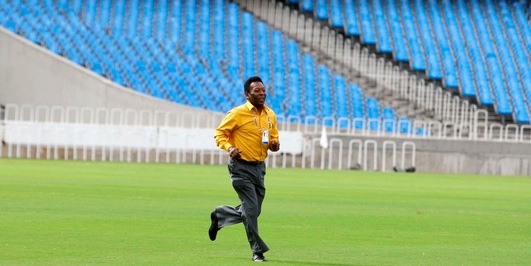 Pelé, come i Beatles: lui lo ha fatto prima. Resterà il nostro Re