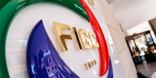 Plusvalenze: la Figc riapre l’inchiesta. Ma così fa figli e figliastri