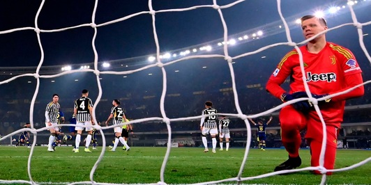 La Juve, il poker della paura e la vita più dura per Szczesny: cosa succede