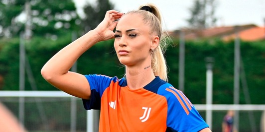 Alisha Lehmann conquista la Juve. E non è l’unica a sorprendere…