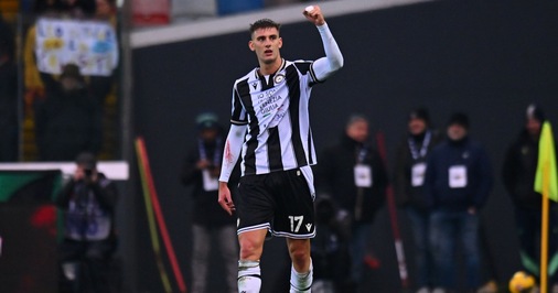 La Roma vuole Lucca, la Lazio a un passo da Casadei: il mercato di Serie A