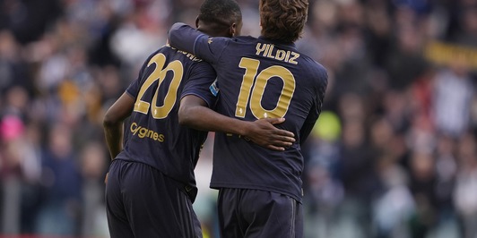 Juventus, da horror a show: ribalta l'Empoli. Che Kolo! Poi Vlahovic e Chico