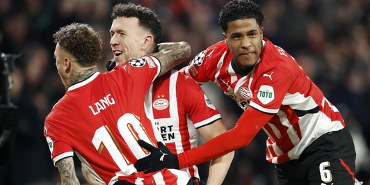 Juve fragile, Motta di male in peggio: tris Psv, finisce il sogno Champions