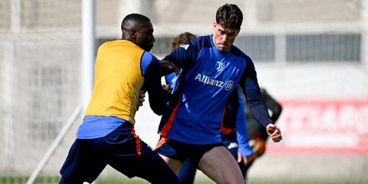 Vlahovic e Kolo Muani, dove sono i gol? L’ultima mossa Tudor per la svolta Juve