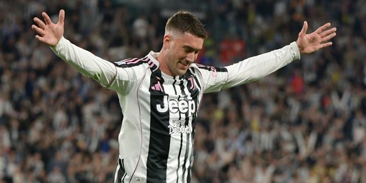 Calciomercato Juve, il dopo Vlahovic e non solo. Bomber di scorta: è sfida a due