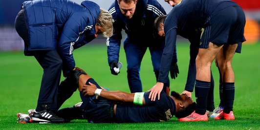 Basta infortuni, soluzione Comolli: la Juve stravolge staff e scelte di mercato