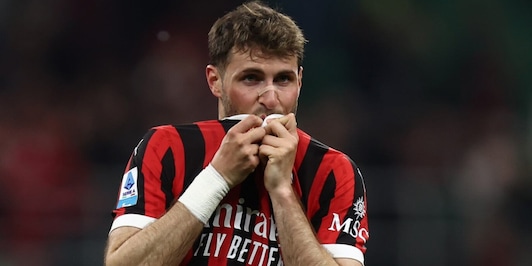 Da colpo di mercato a possibile partente: Milan, l’incredibile parabola di Gimenez