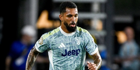 Douglas Luiz e Arthur via, SeleCiao Juve: l’ultimo tentativo di Giuntoli