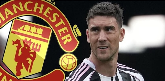 "Vlahovic in cima alla lista del Manchester United": il calciomercato Juve si accende con la Premier