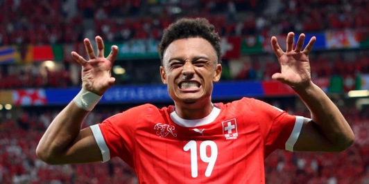 Napoli: per Ndoye ballano 3 milioni