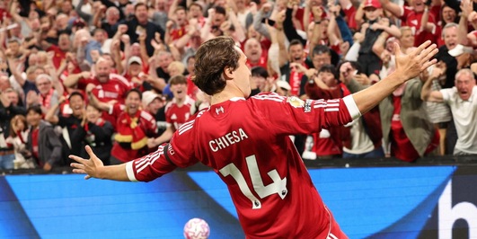 Chiesa gol, la curva Liverpool insulta la Juve: il coro che imbarazza tutti