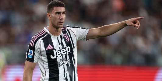 Vlahovic-Juve, insieme per forza tra disincanto e rinascita