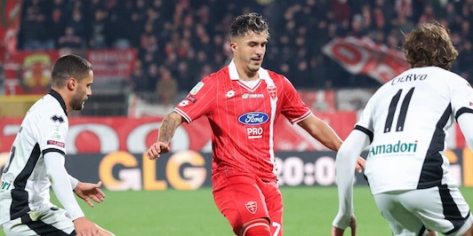 Monza sempre più primo: Obiang stende il Cesena. Poker Mantova, lo Spezia sprofonda