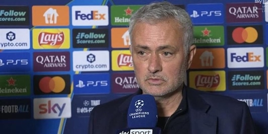 "Napoli dominato", Mourinho esalta il Benfica e avverte la Juve: "Vogliamo i playoff"