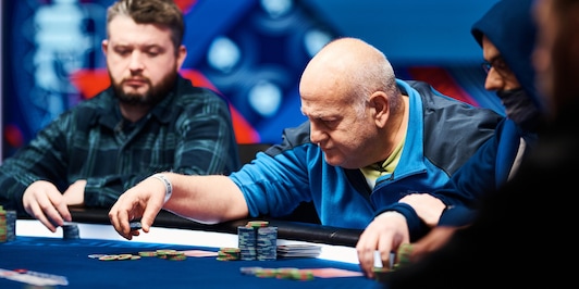 Main Event EPT Praga 2025, Ragone chiude decimo: segui la diretta streaming del tavolo finale