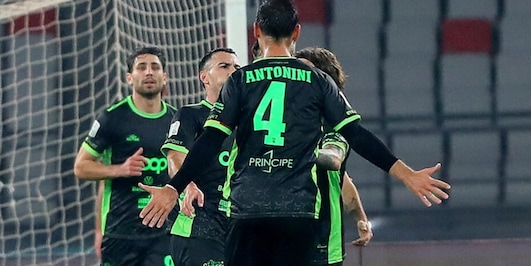 Catanzaro super, poker di vittorie: battuto il Bari in trasferta