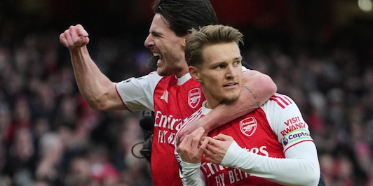 L'Arsenal risponde al City e si riprende la testa della classifica: bene anche il Liverpool