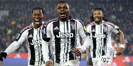 La Juve non si ferma, a Pisa messaggio al campionato: Kalulu-Yildiz, Spalletti secondo per una notte
