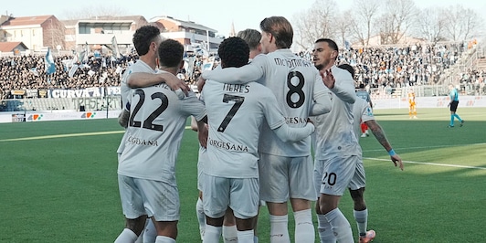 Pagelle Cremonese-Napoli: Politano è incontenibile, Sanabria non si vede mai. Hojlund da 8, Conte...