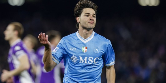 Vergara, l'incredibile parabola: dal mercato al posto fisso nel Napoli di Conte. E Gattuso...