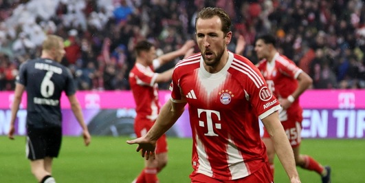 Kane show, Bayern in fuga. Khedira jr stende il Leverkusen, pari in extremis per il Dortmund