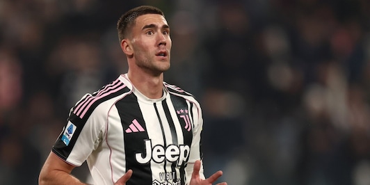 Vlahovic-Juve, vertice per il rinnovo: ingaggio alla Yildiz, quando ci sarà l'incontro. E su Kolo Muani...