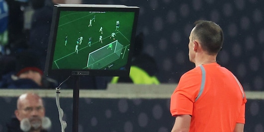 Mondiali 2026, le nuove regole ufficiali: cosa ha deciso la Fifa dalle sostituzioni rapide al Var