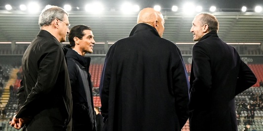 Un'assicurazione, due rinunce per non sbagliare, 6-7 colpi: cosa vuole la Juve