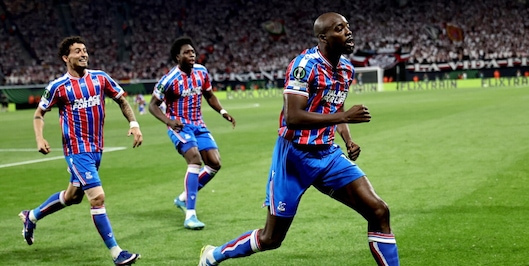 Al Crystal Palace basta un gol per vincere la Conference League: Mateta decisivo, Rayo ko
