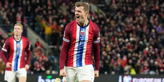 Kolo Muani subito e un altro Vlahovic: la Juve contatta Sorloth, il casting 9
