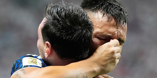 Lautaro in lacrime, Messi senza parole: emozione Argentina. E a Buenos Aires esplode la festa