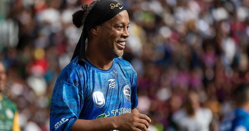 Ronaldinho, dopo il Ravenna pensa al Monaco... basket! Cosa sta succedendo