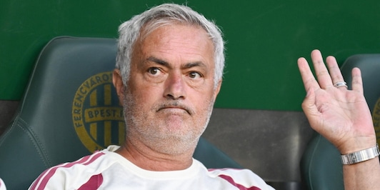 Il Real si affida all’uragano Mourinho, il Barça aspetta Rodri: la griglia di partenza della Liga