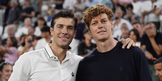 Bolle e Sinner, l'altro Juve-Milan tra danza e tennis