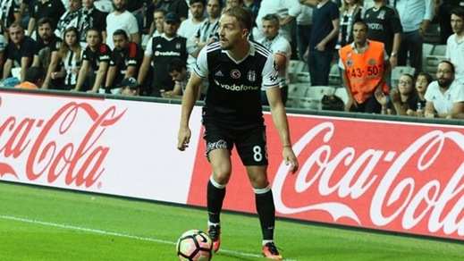 Calciomercato Inter, Caner Erkin firma col Besiktas