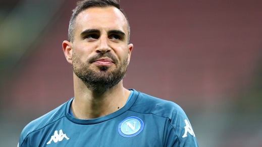 Maksimovic: "Voglio restare in Italia, priorità al Napoli" Maksimovic: "Voglio restare in Italia, priorità al Napoli"