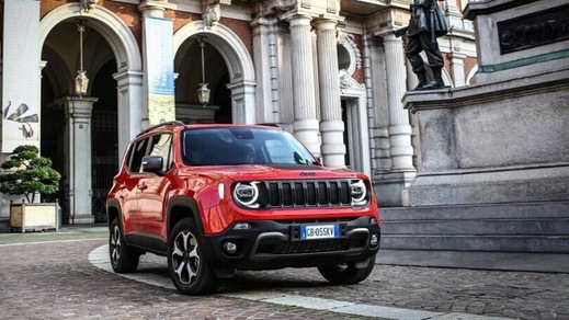 Jeep Renegade 4xe è leader del segmento nel 2021