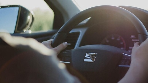 Estate in auto: controlli prima della partenza e consigli per il viaggio