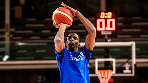 Sarr: "Vivo il presente e cerco il mio posto"